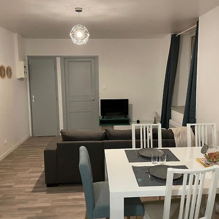 Appartement T2 Meuble, Centre Verdun, 1Er Etage Buitenkant foto