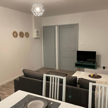 Appartement T2 Meuble, Centre Verdun, 1Er Etage Buitenkant foto