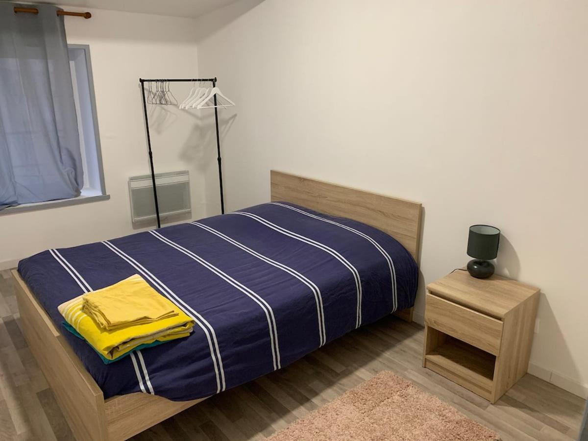 Appartement T2 Meuble, Centre Verdun, 1Er Etage Buitenkant foto
