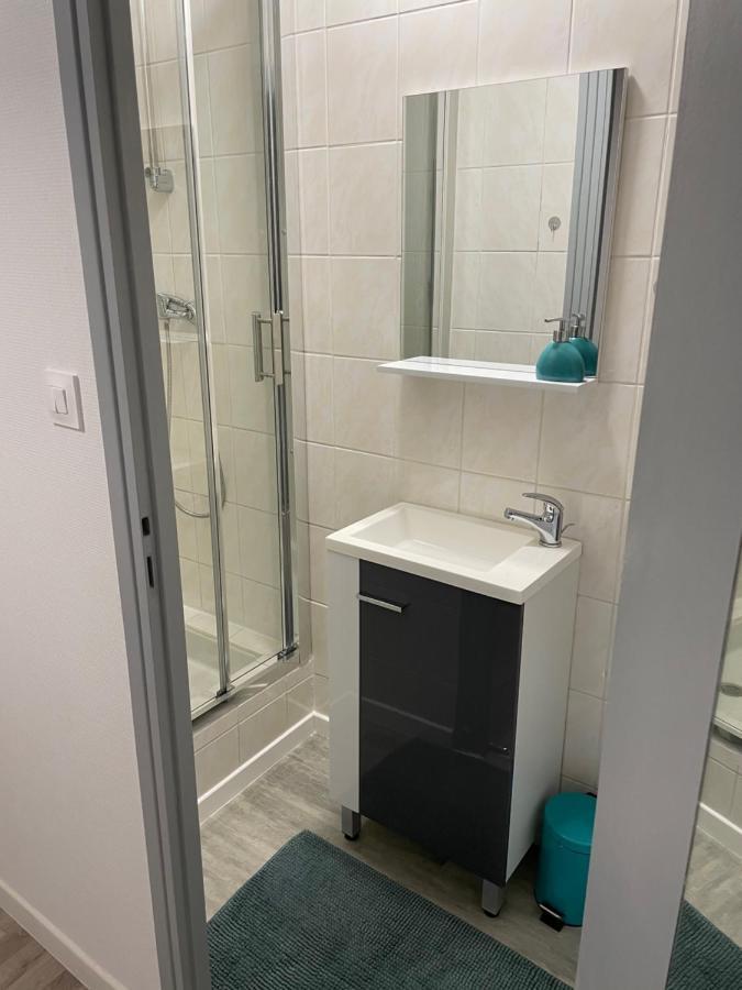 Appartement T2 Meuble, Centre Verdun, 1Er Etage Buitenkant foto