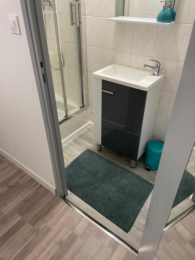 Appartement T2 Meuble, Centre Verdun, 1Er Etage Buitenkant foto